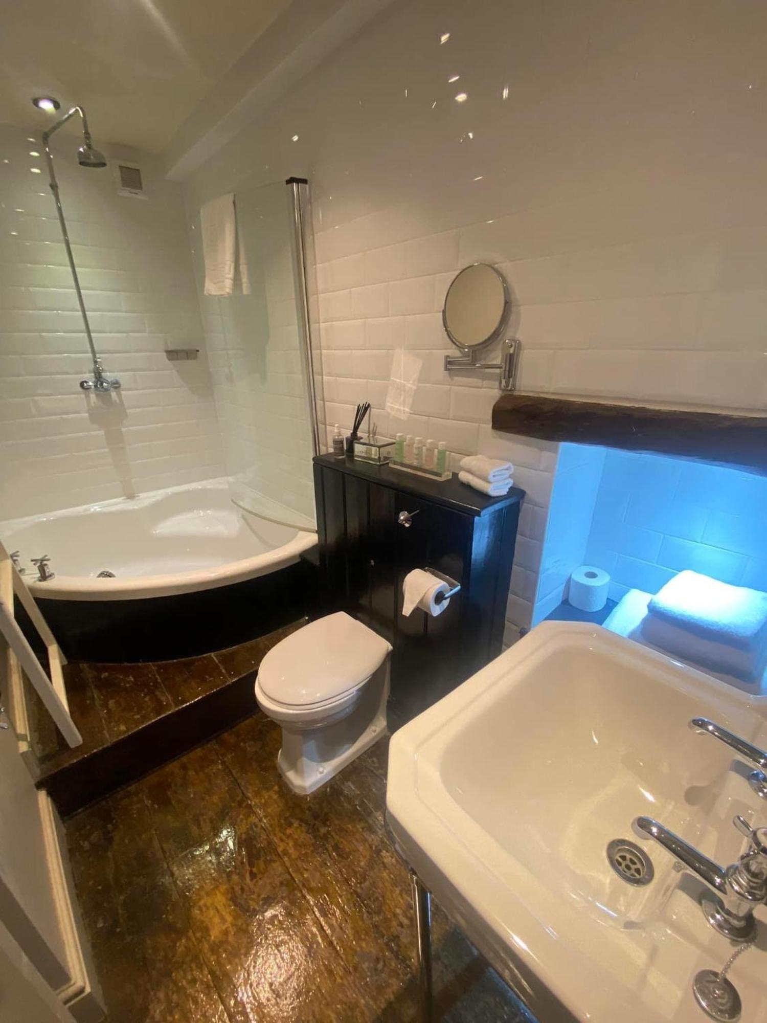 Hotel The New White Lion Llandovery